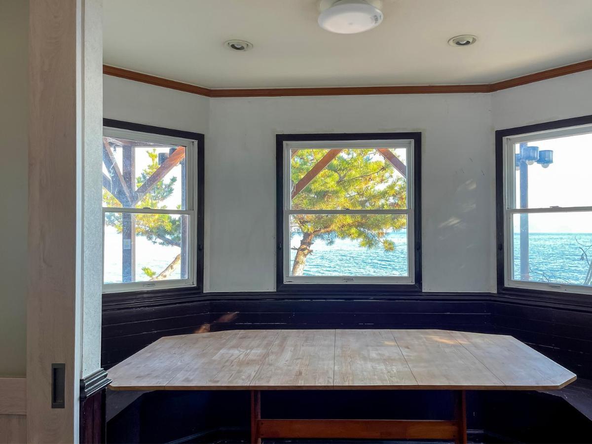 Biwa-Lakeside Cottage B B Dylan Minamikomatsu Екстериор снимка