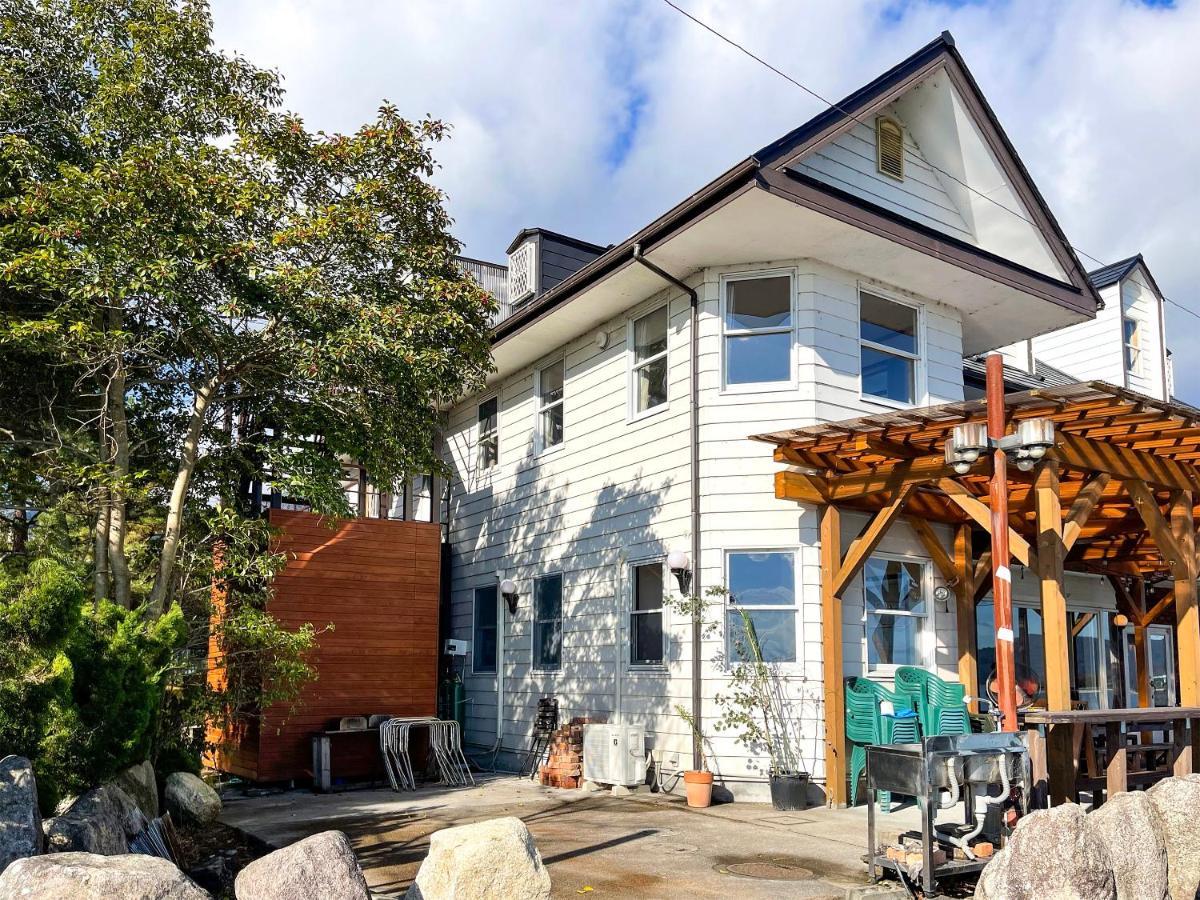 Biwa-Lakeside Cottage B B Dylan Minamikomatsu Екстериор снимка