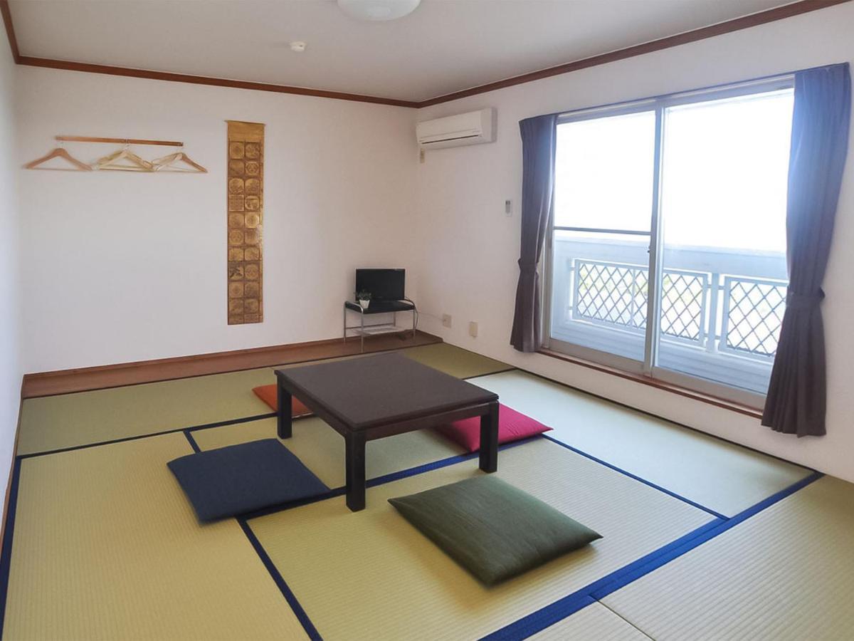 Biwa-Lakeside Cottage B B Dylan Minamikomatsu Екстериор снимка