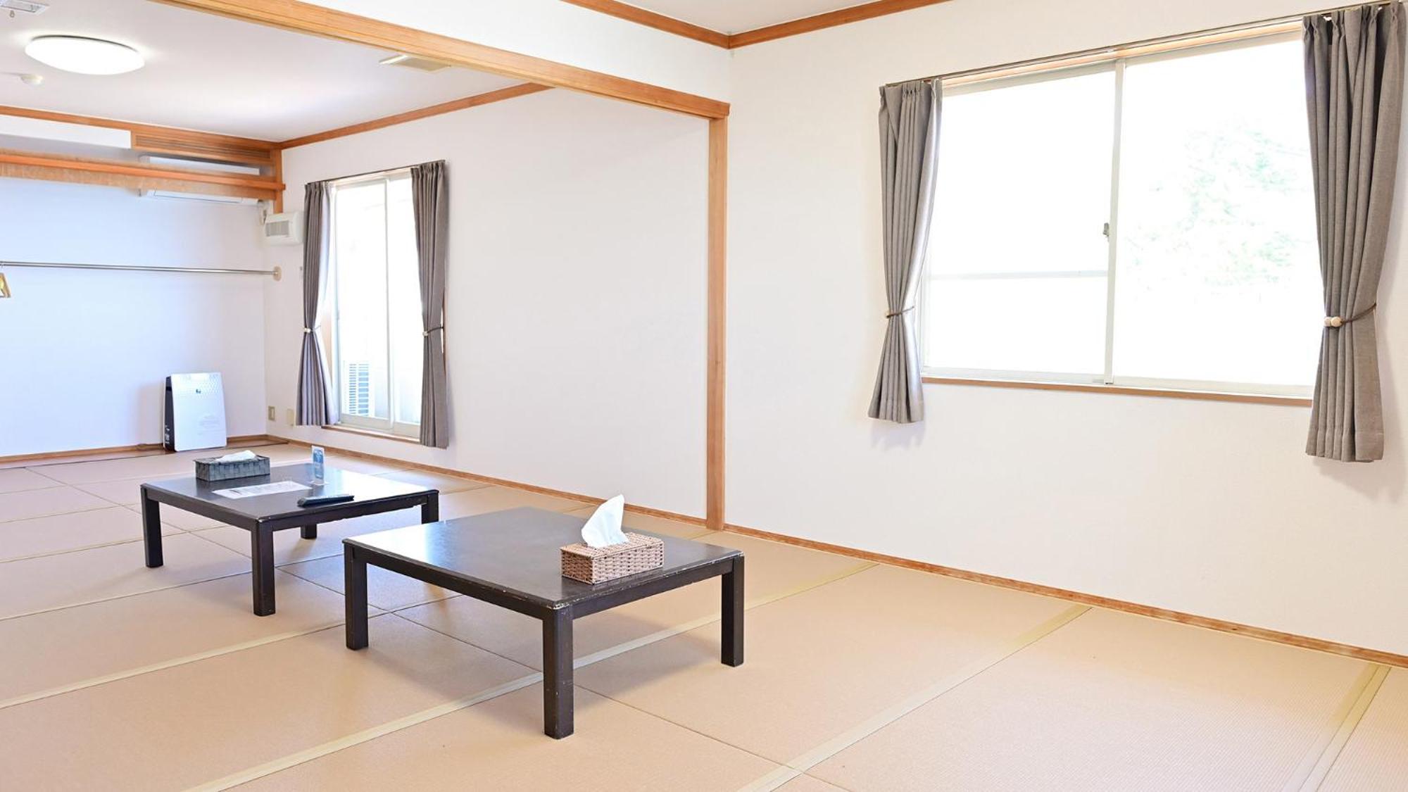 Biwa-Lakeside Cottage B B Dylan Minamikomatsu Стая снимка